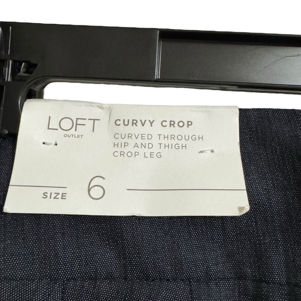 LOFT Cropped Pants - Picture 7 of 8